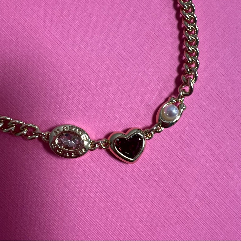 Coach Signature Stone And Red Heart Gold Chain Necklace NWT - Picture 3 of 7